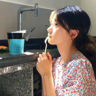 不一样的九零后